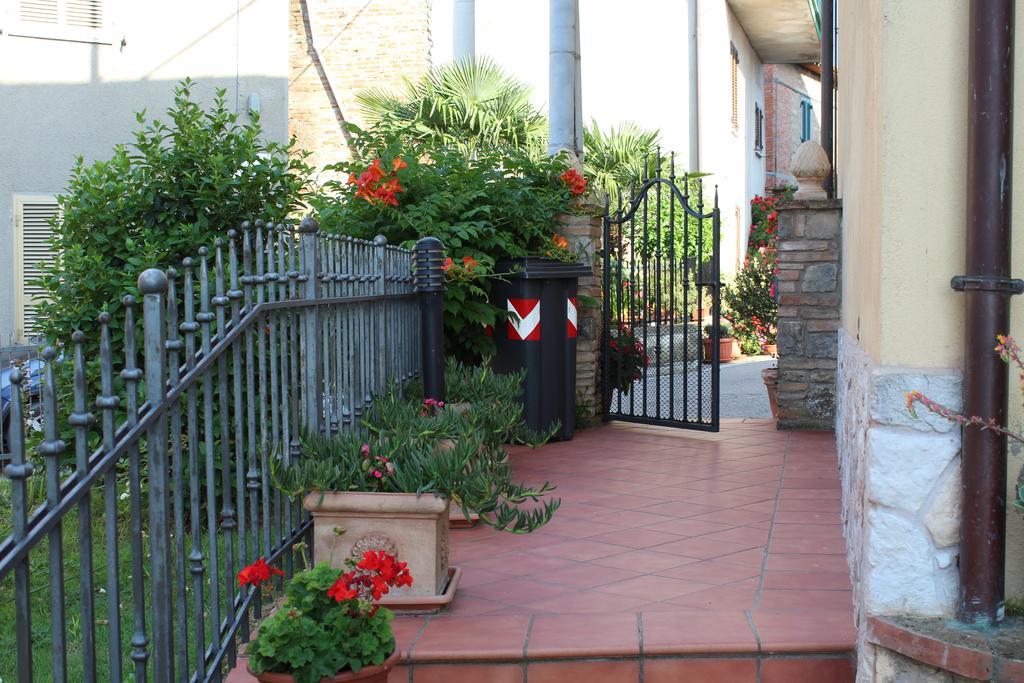 Borgo San Savino Guest House San Savino  Exterior photo